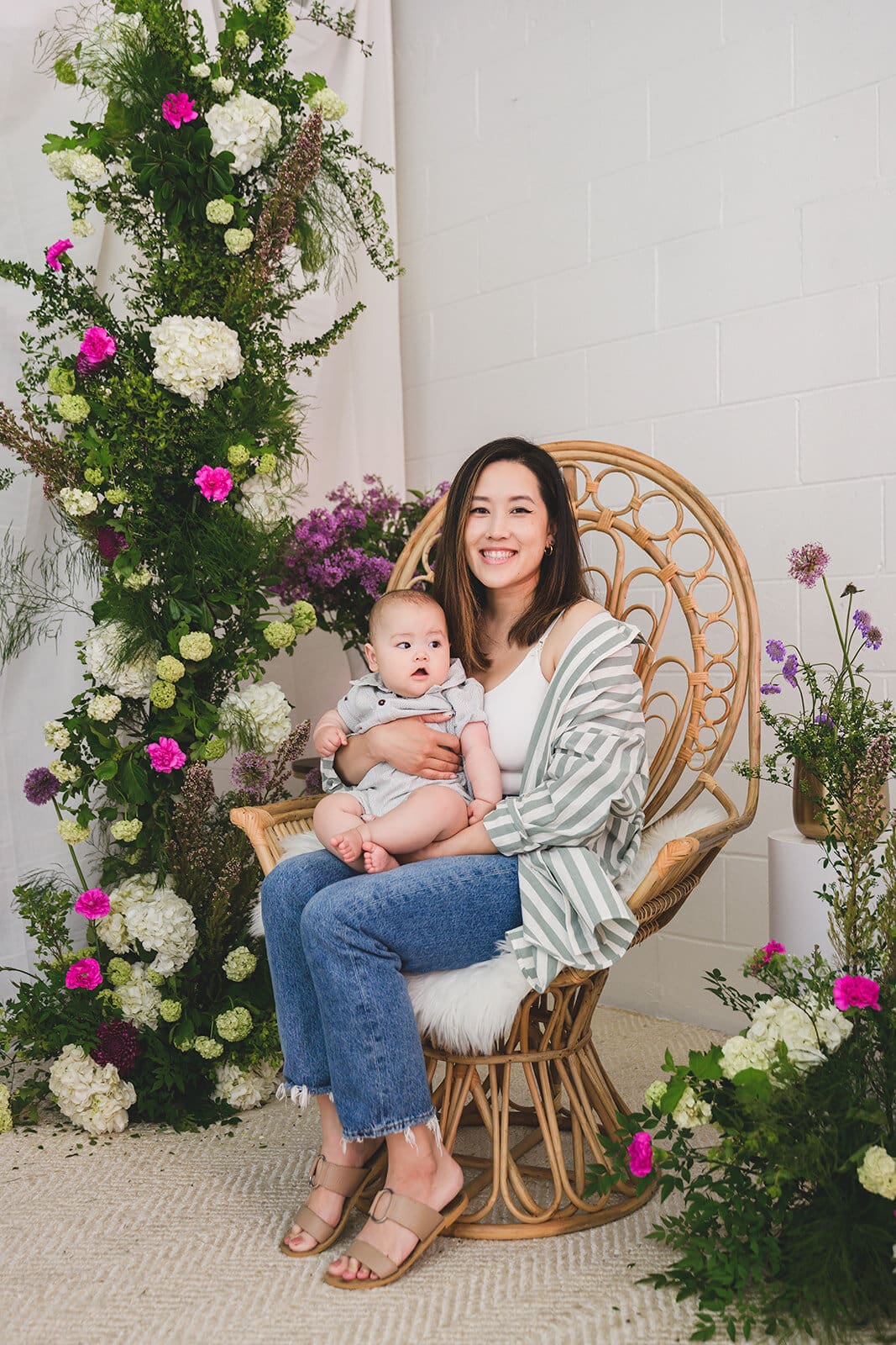 Marin County Mother’s Day Guide: Unique Local Gifts & Things to Do | Photo by Mini Anna Photography.